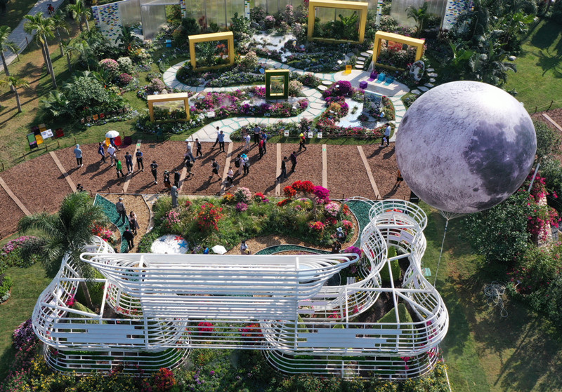 an aerial photo of dapeng new district's themed garden.