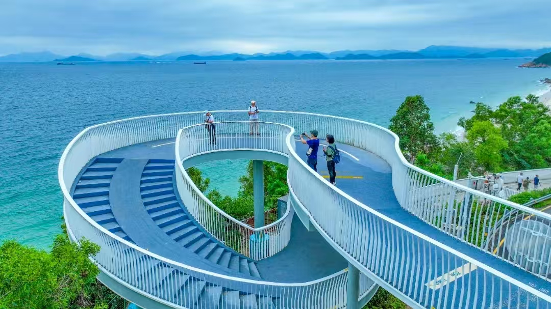 大鹏海边栈道.jpg